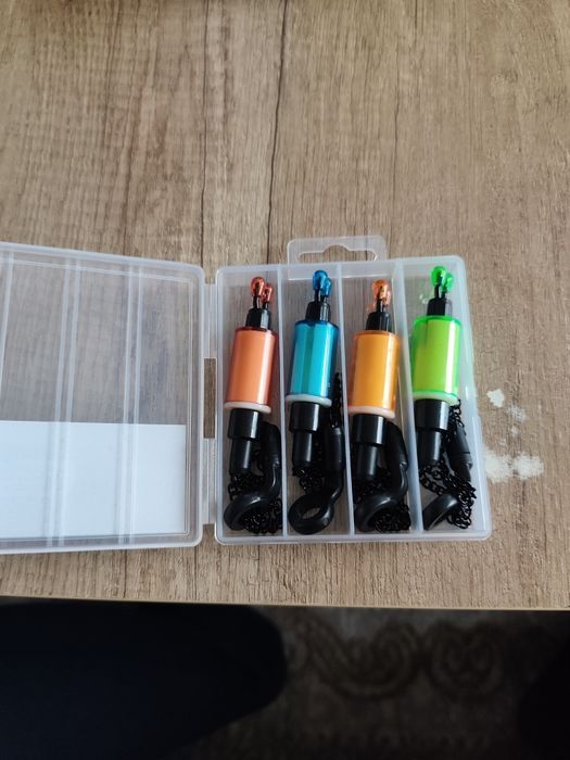 4 бр оптегачи , нови