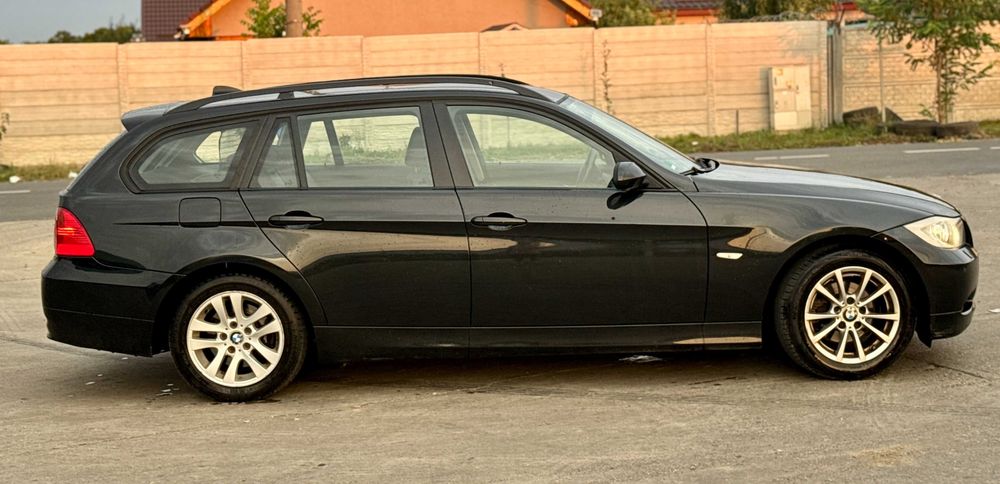 BMW 320D E91 M-Pachet interior/Panoramic/Xenon/Navi