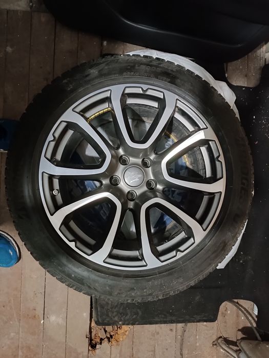 Джанти с гуми   265/50/19 5х114.3 Bridgestone