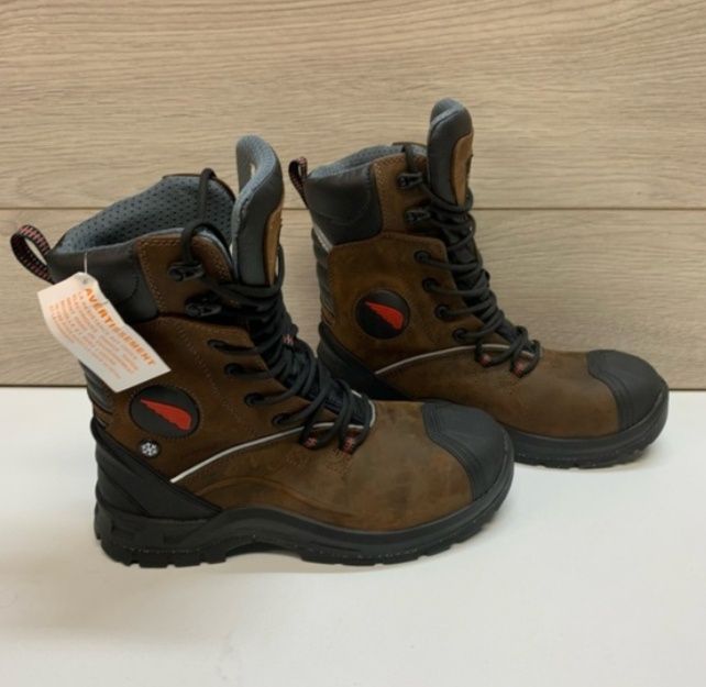 Фирменные мужские  ботинки из натуральной кожи Red Wing