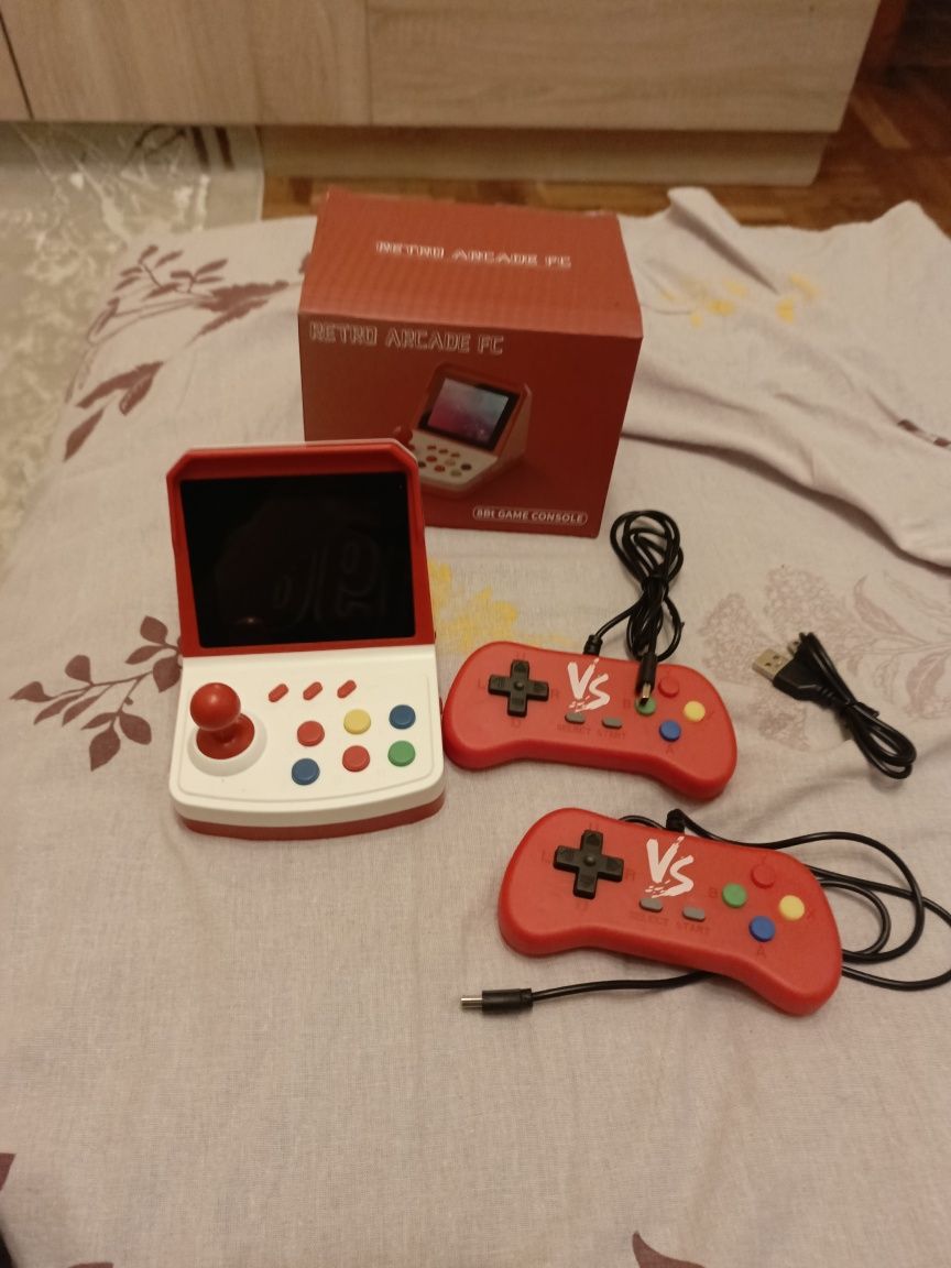 Продаю retro arcade fc. 8bt game console.