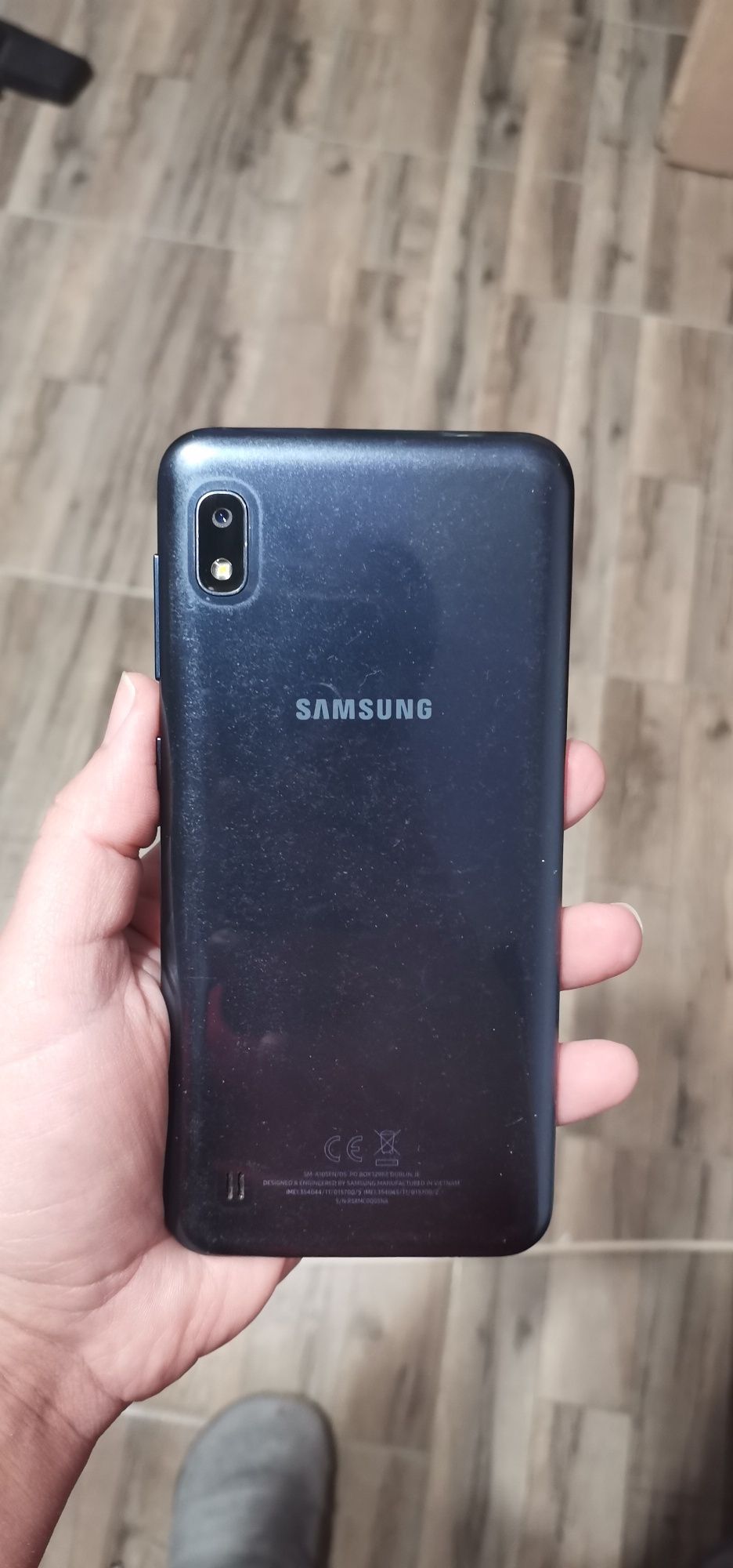 Телефон Samsung A10