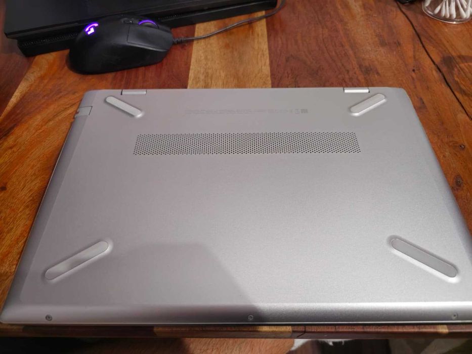 Laptop HP Pavilion 14 ce3021nq – Intel i7, 8GB RAM, SSD 512GB, Full HD