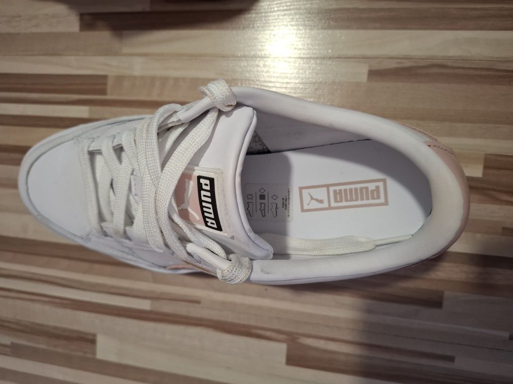 Puma сникърси / обувки бели