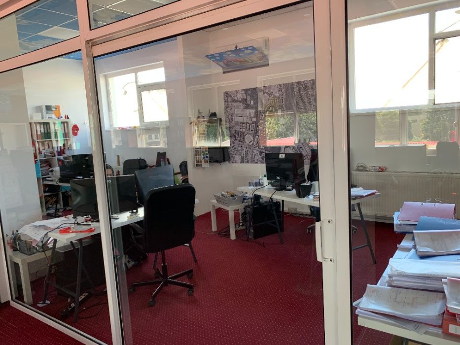 Spatii birouri Arad, central zona UTA 8 eur/mp neg