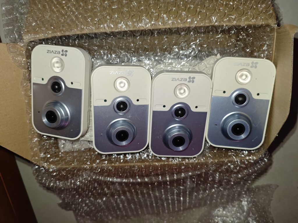 Камера ezviz CS-C2W-31WPFR б/у