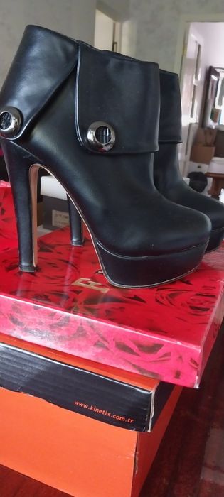 Женские ботиночки