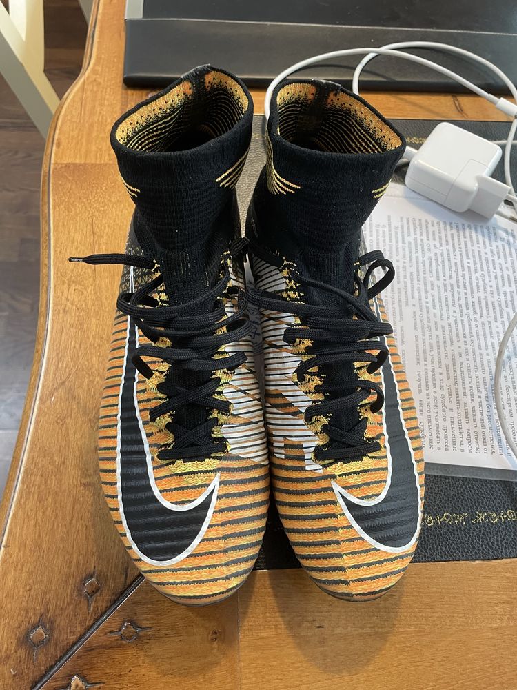 Nike Mercurial Vapor XI