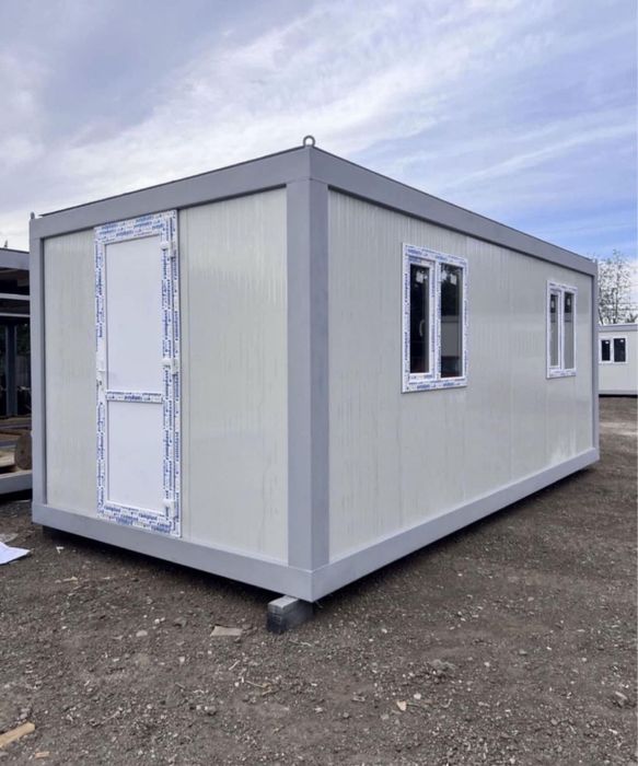 Vând containere standard