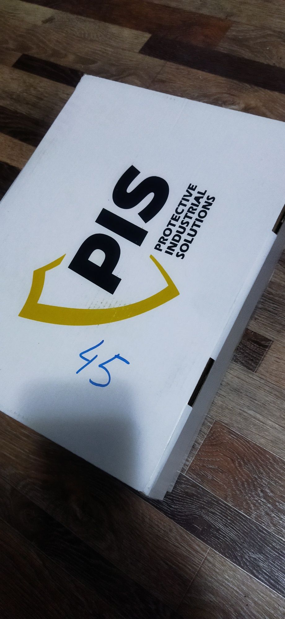 Спец обувь  Зимние. 45 размер