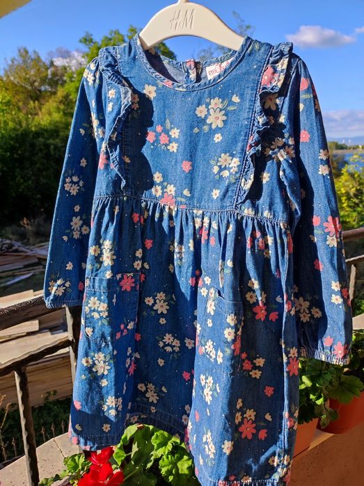 Тематични роклички, размер 98см.