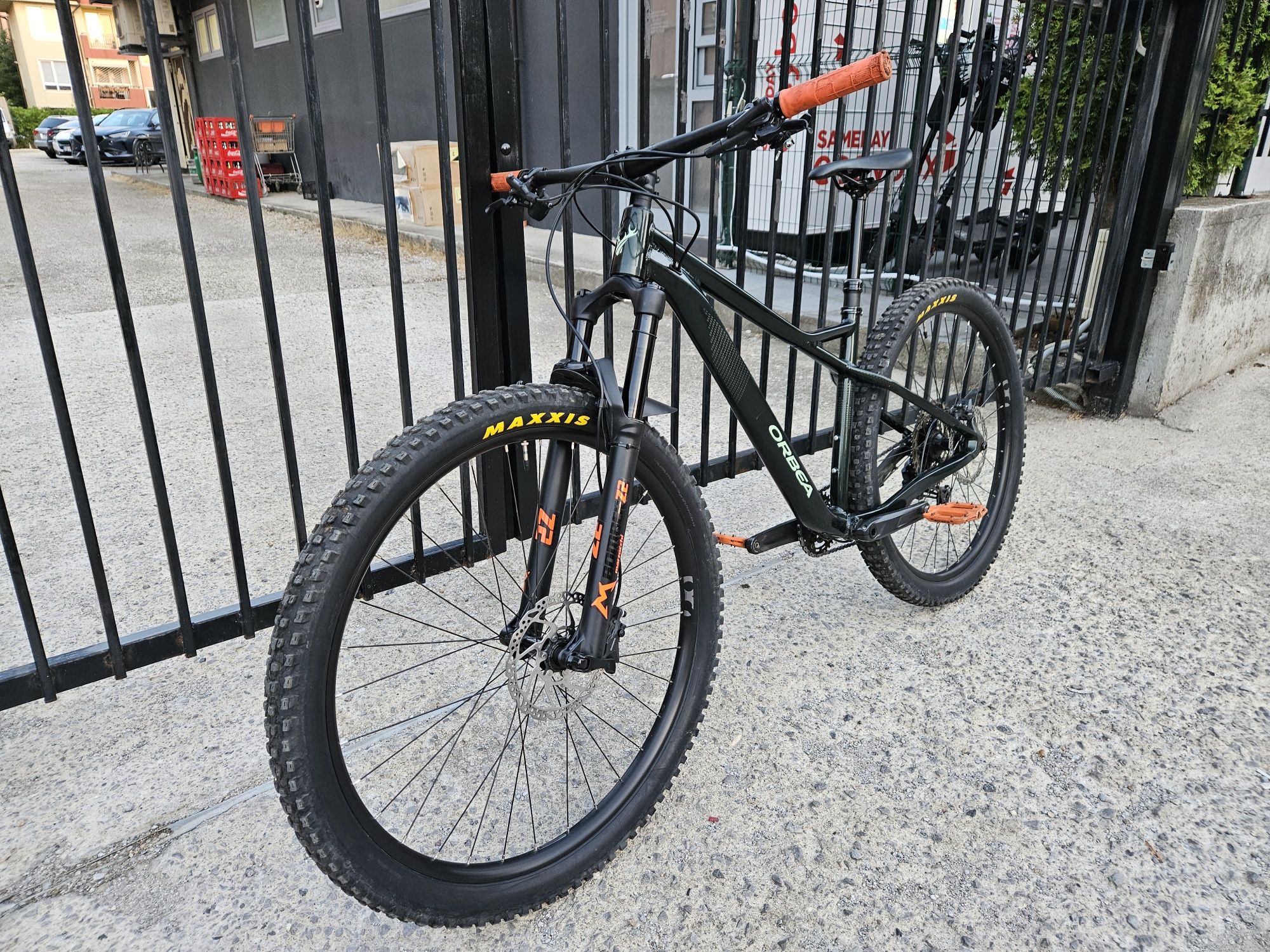 Orbea Laufey 2023 H10 M размер