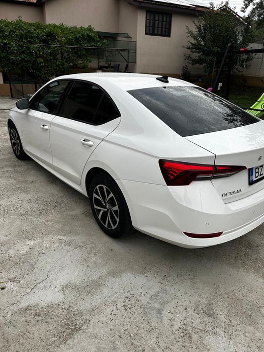 Skoda Octavia IV