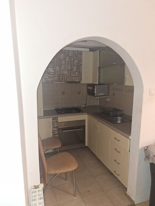 Apartament cu 3 camere de Închiriat