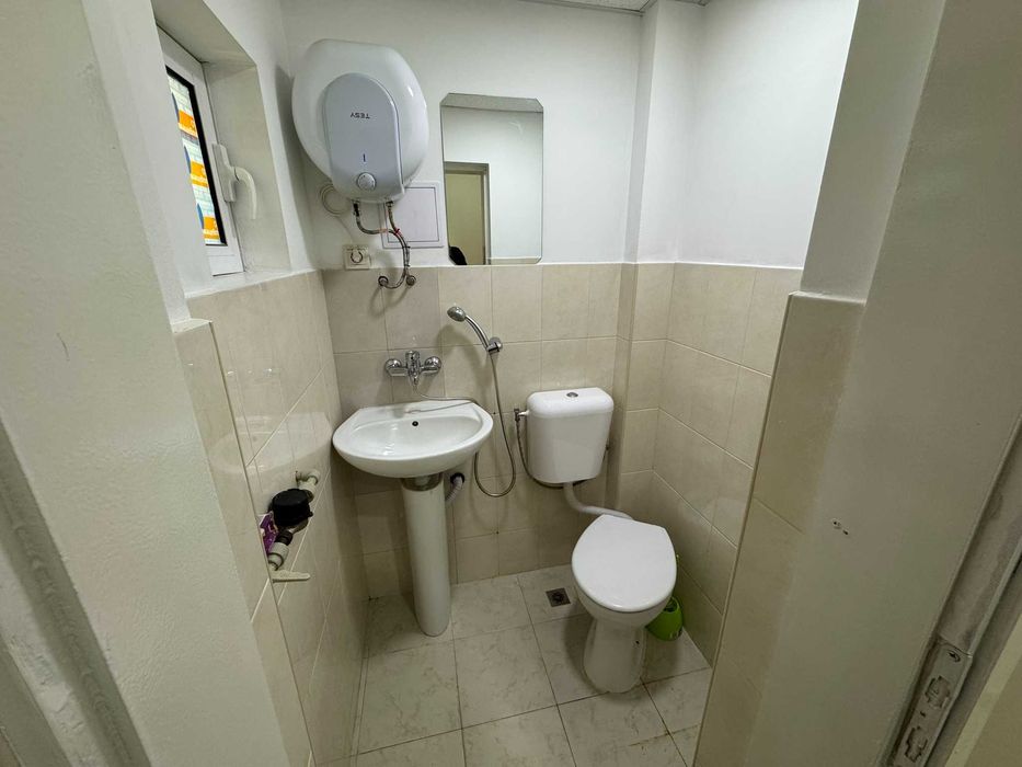 Дава се под наем Магазин в София, Надежда 4 - 40 кв.м за 612 € - Снимка #11