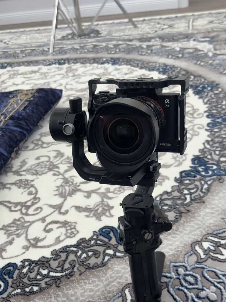 Sony a7 3 sotiladi xoladi zor kelishamiz