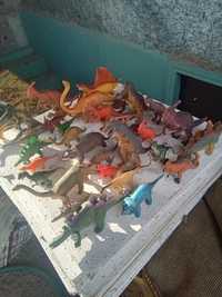 Игрушки резиновые Динозавры
