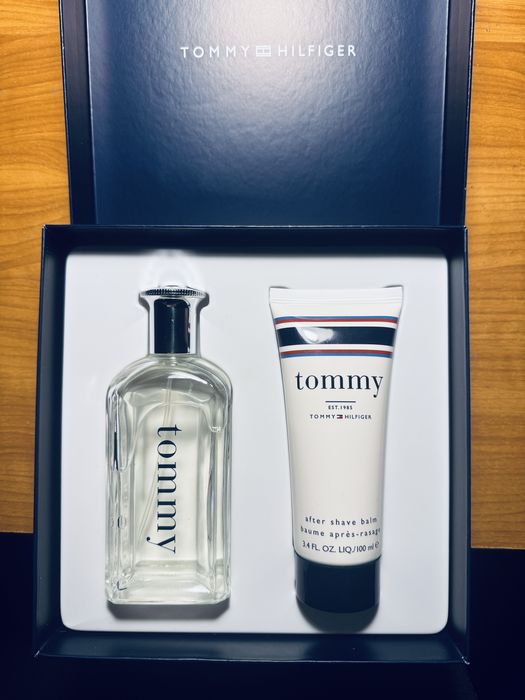 Set Tommy Hilfiger (edt 100ml  gel 100ml)