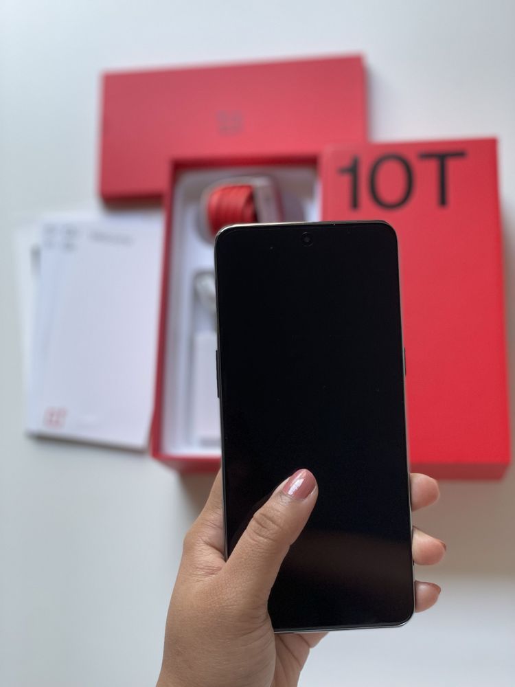One Plus 10 T Black 5G 128 GB + Cadou