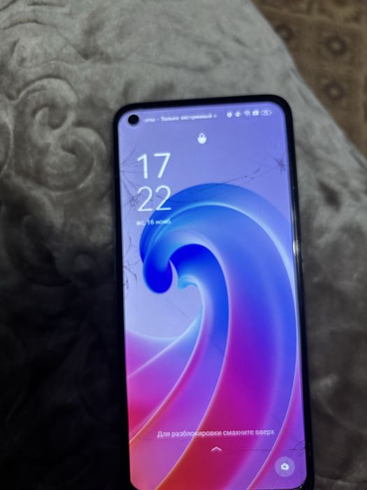 Телефон на отличном состаяние oppo а 96