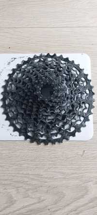 Caseta Sram 1150 11 viteze 10-42 si foaie Race Face