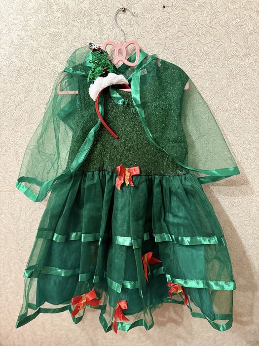 Продам платье елка