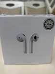 Наушники AirPods новый(с упаковкой) срочно!