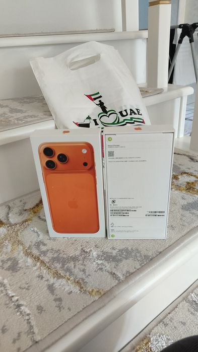 Iphone 17 pro max orange 256gb