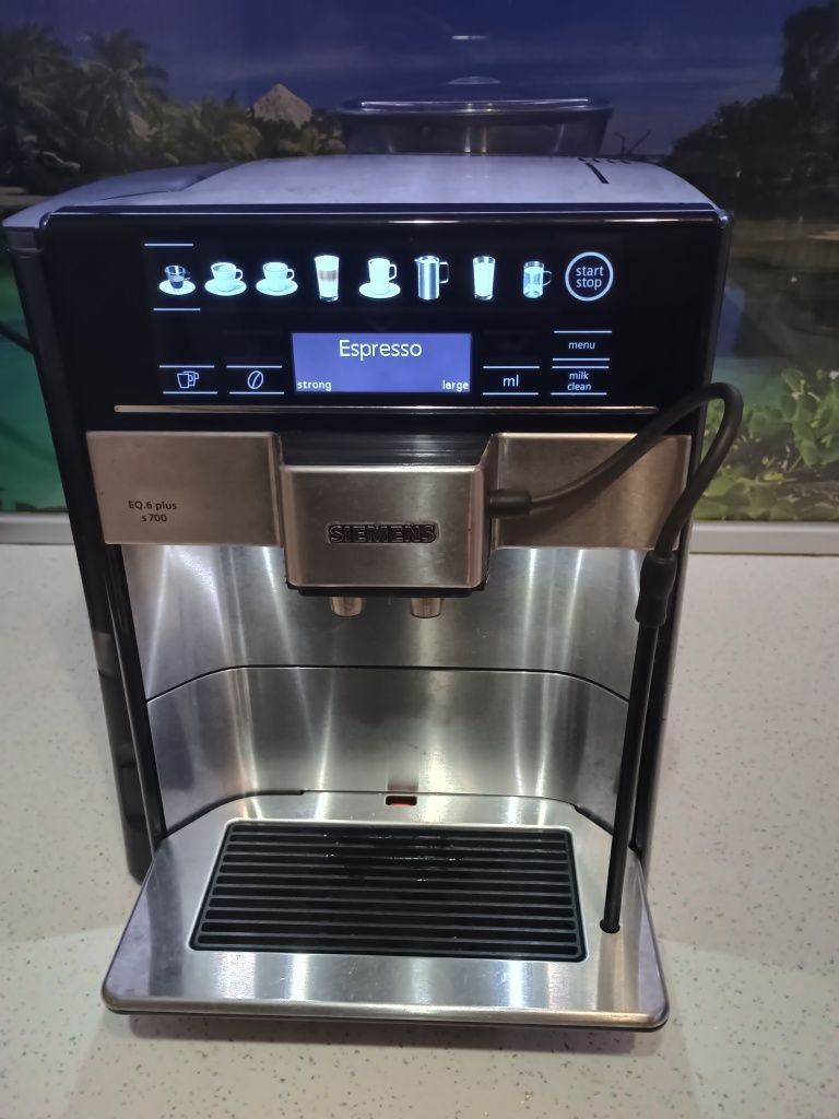 Кафемашина Siemens eq6 700