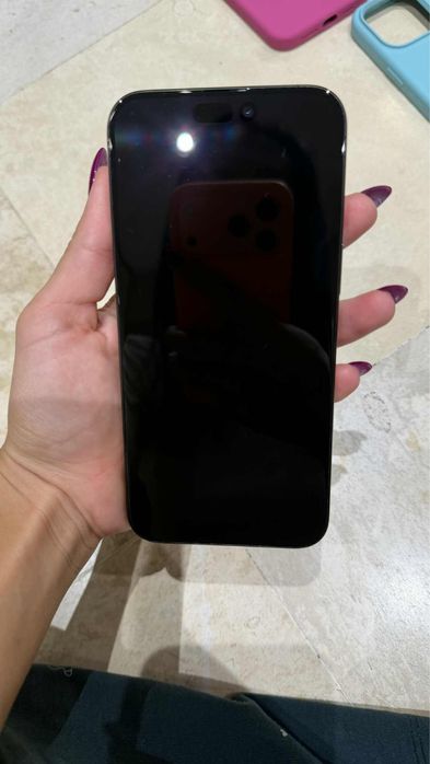 Iphone 15pro max 256gb с остатъчна гаранция