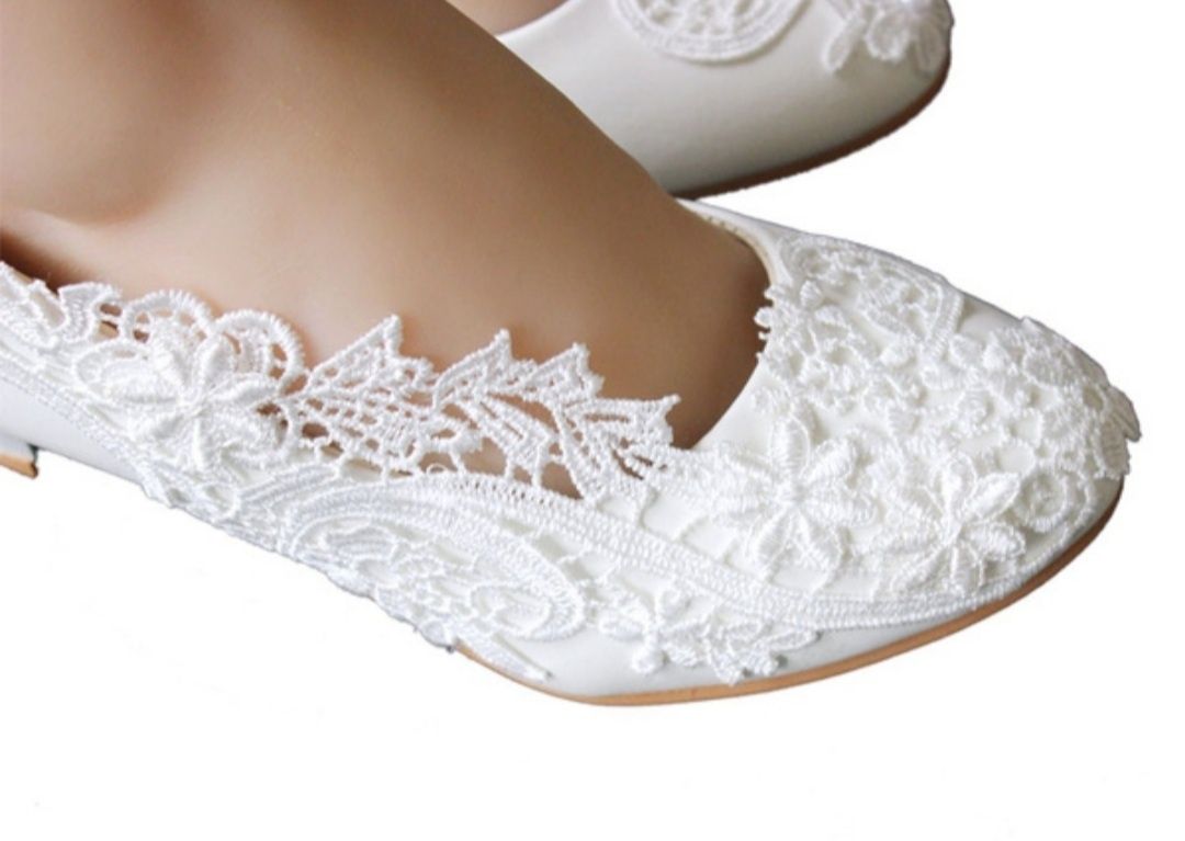 Pantofi eleganți Mireasă Broderie aplicată Eu 39, Toc 5cm