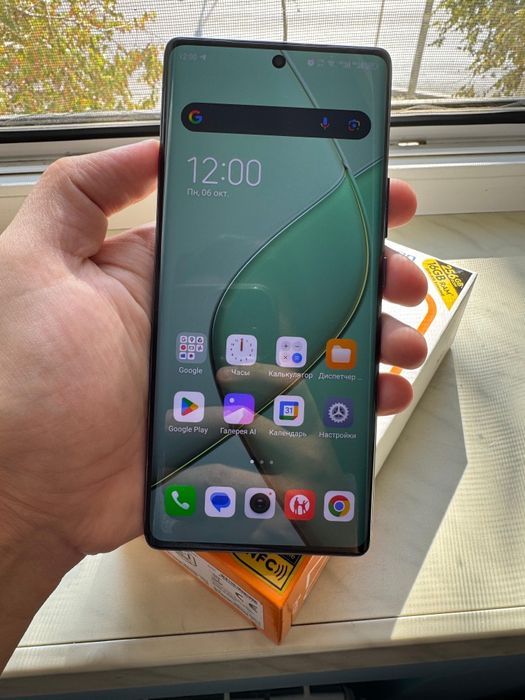 Смартфон TECNO SPARK 20 Pro+