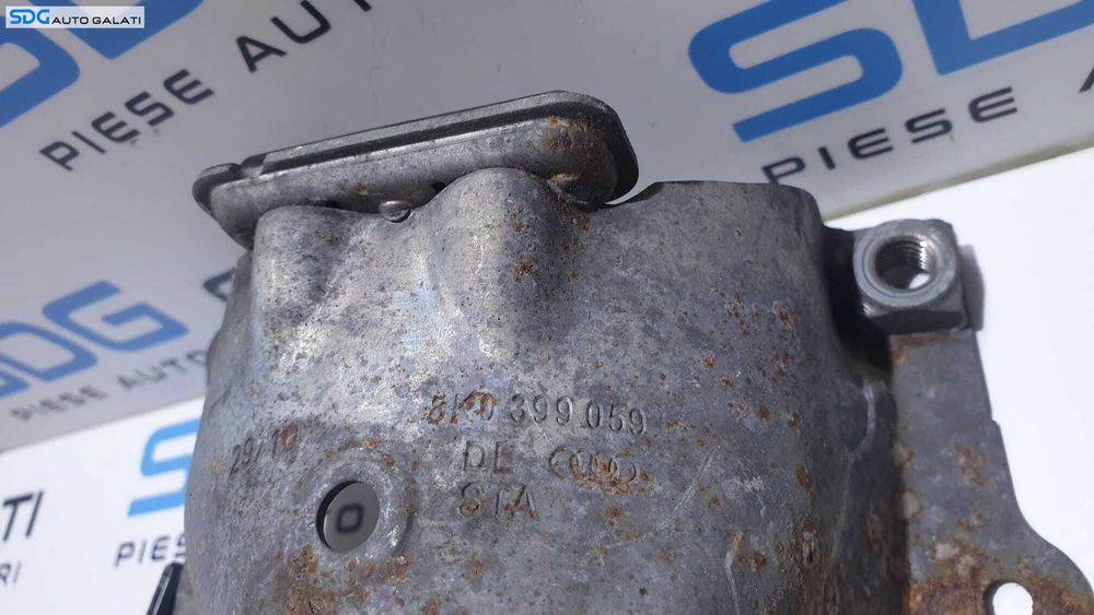 Suport Protectie Tampon Jug Calandru Punte Motor Audi A4 B8 2008 - 2015 Cod 8K0399059 [L7381]