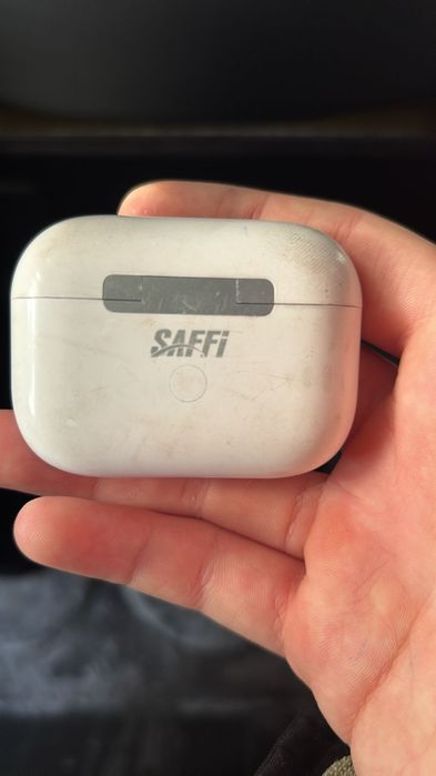 Наушники airpods 4