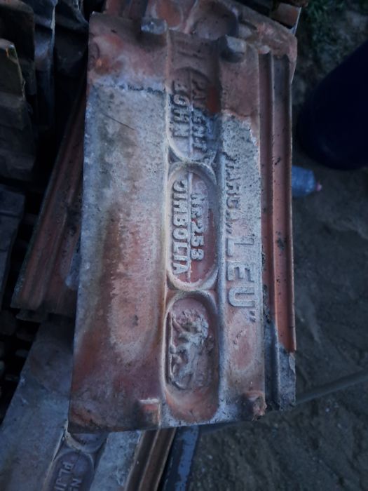 Vând tigla Jimbolia