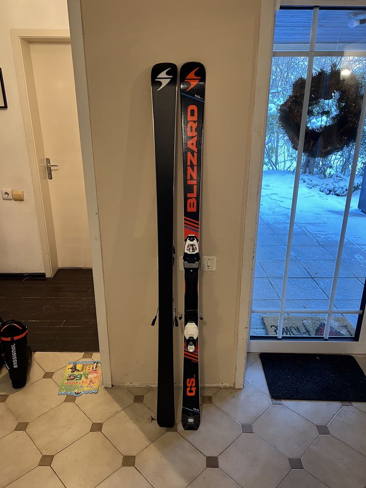 Ски Blizzard GS fis