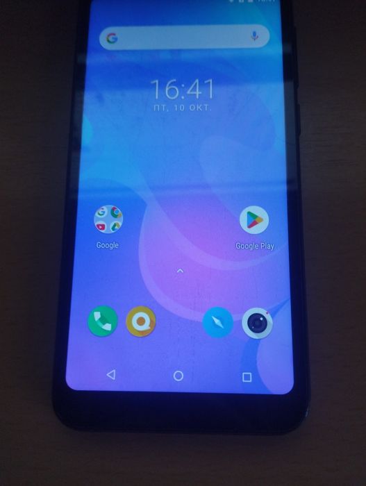 Продам телефон MEIZU C9
