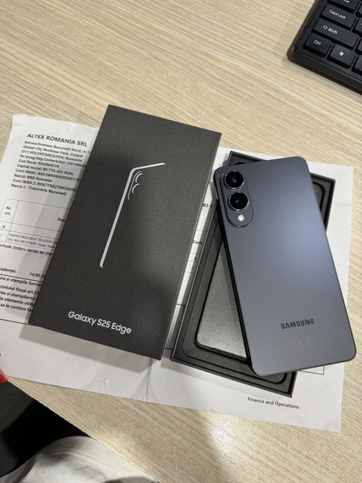 Samsung S25 Edge, 12GB RAM, 256GB, 5G, Titanium Jetblack, Garantie!!!