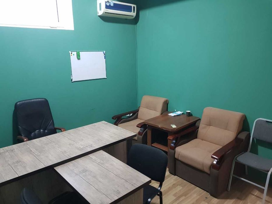 Офис учун 13 м2.лик хона ИЖАРАГА берилади!  (барча қўлайликлари билан)