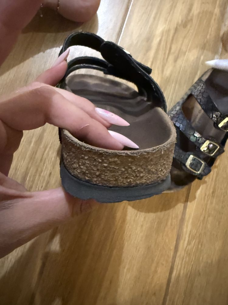 Два чифта Сандали  Birkenstock 38