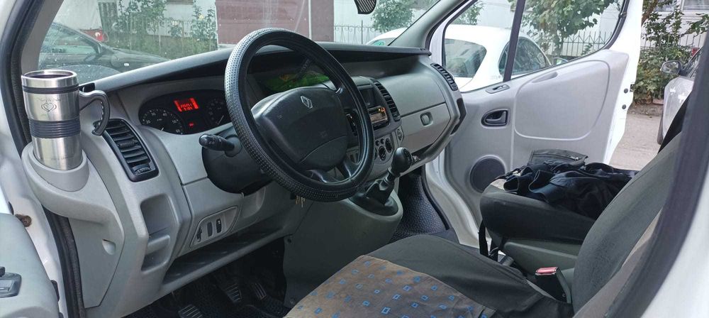 Renault trafic 2009