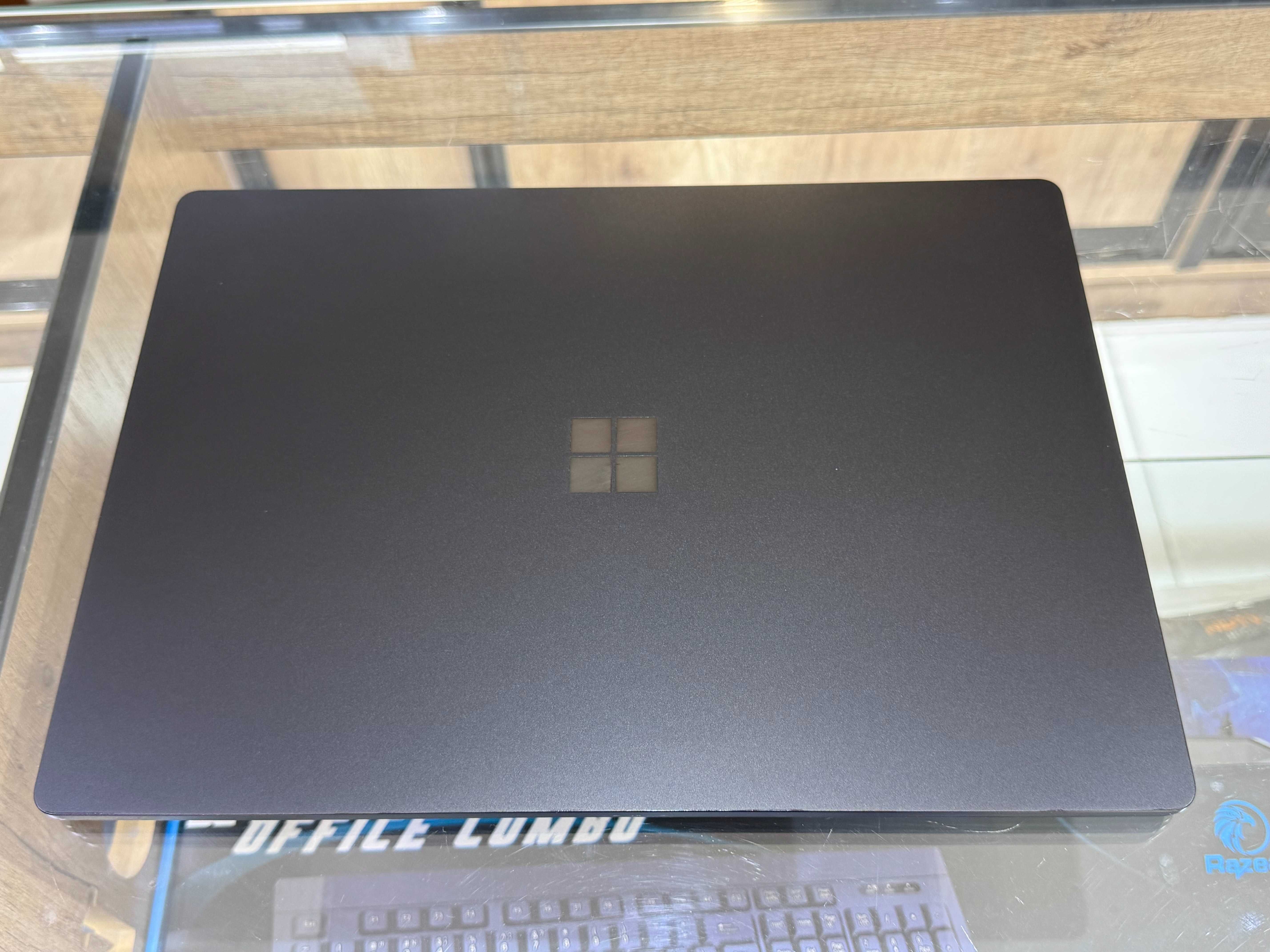 MICROSOFT SURFACE 4 CORE i7-1185G7, 16гб, 256ssd Сенсорный