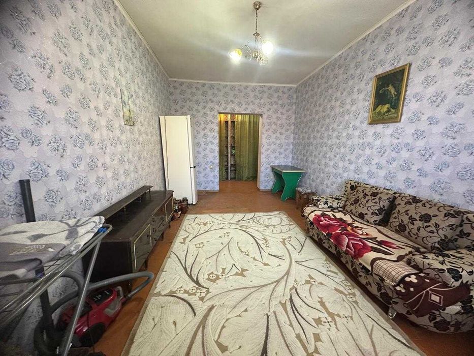 Продам 2-х комнатную  квартиру