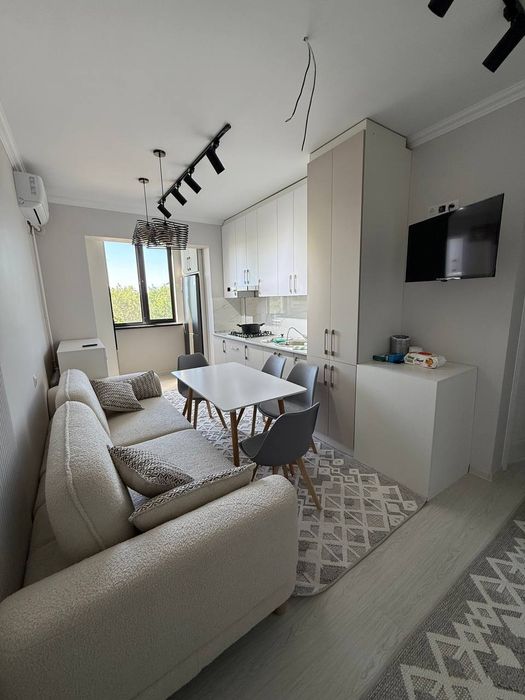 Uy sotiladi yevro eimont