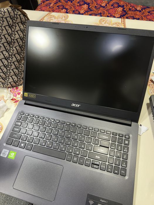 Acer Aspire 3 128/1TB
