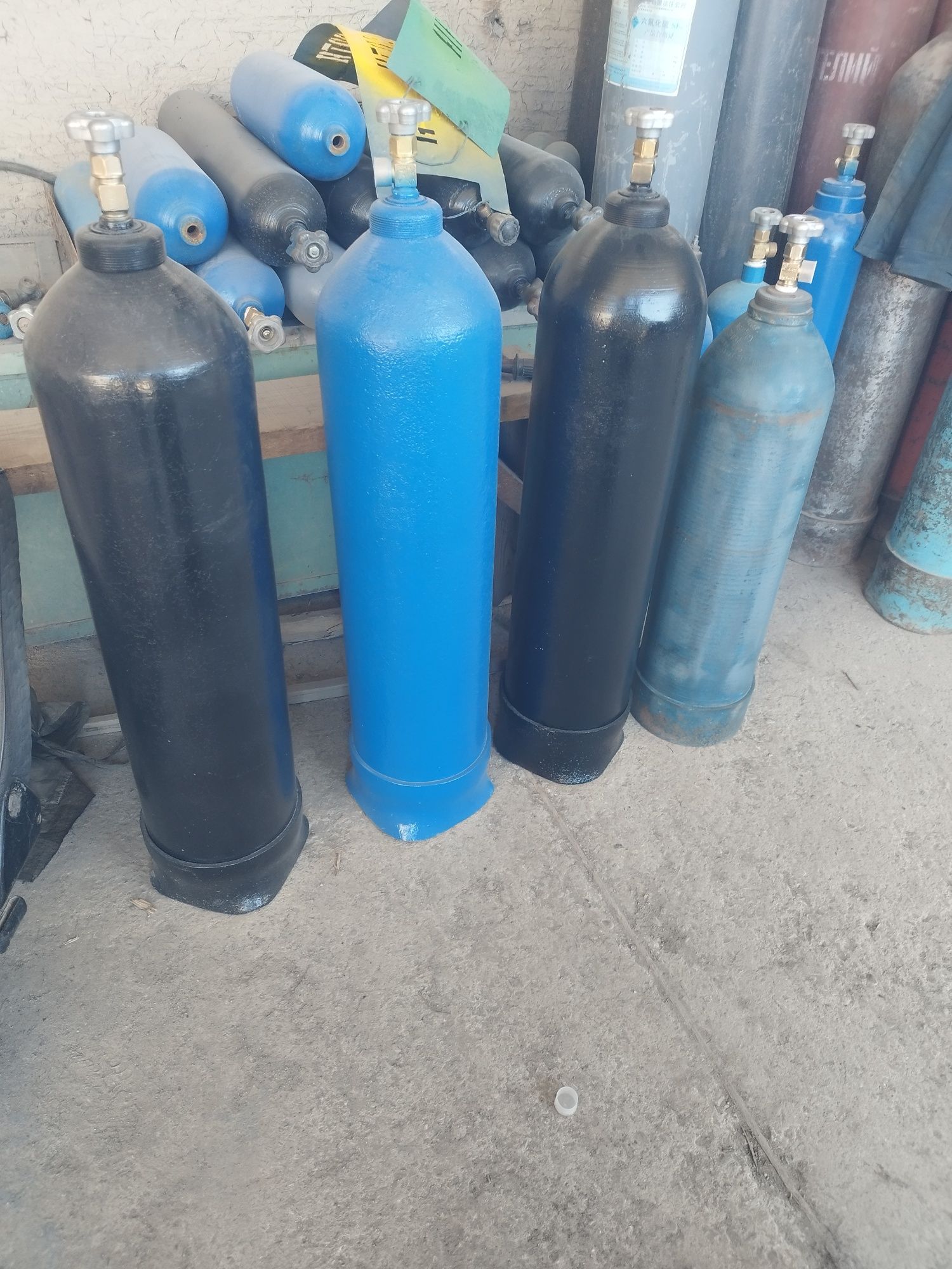 Harhil turdagi balonlarni olamiz kelishilgan narxlarda