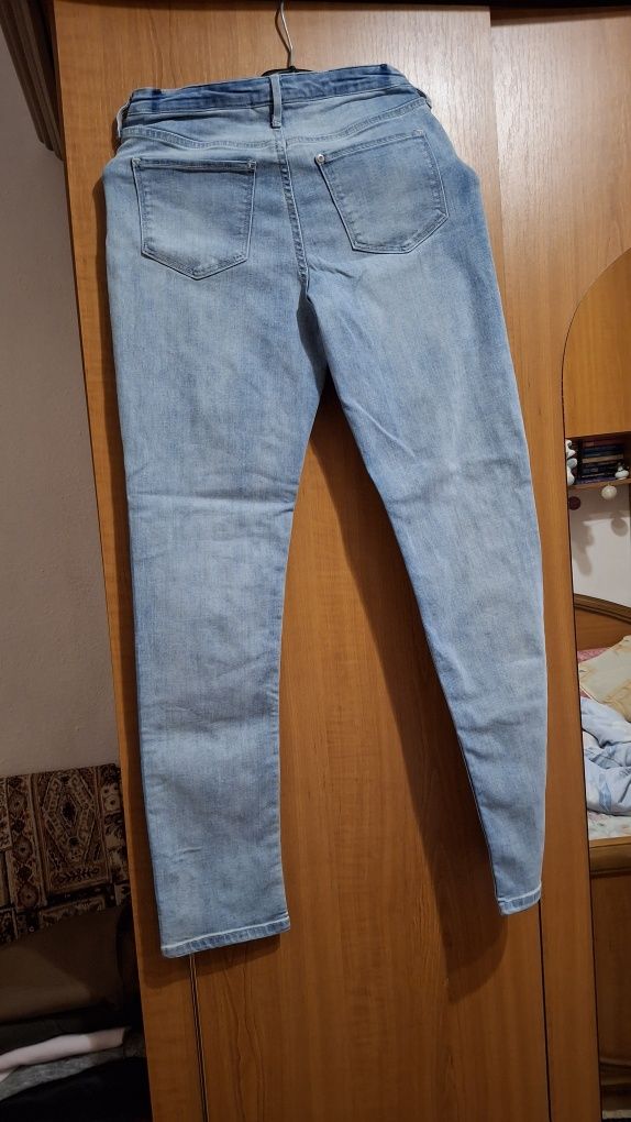 Blugi denim skinny fit