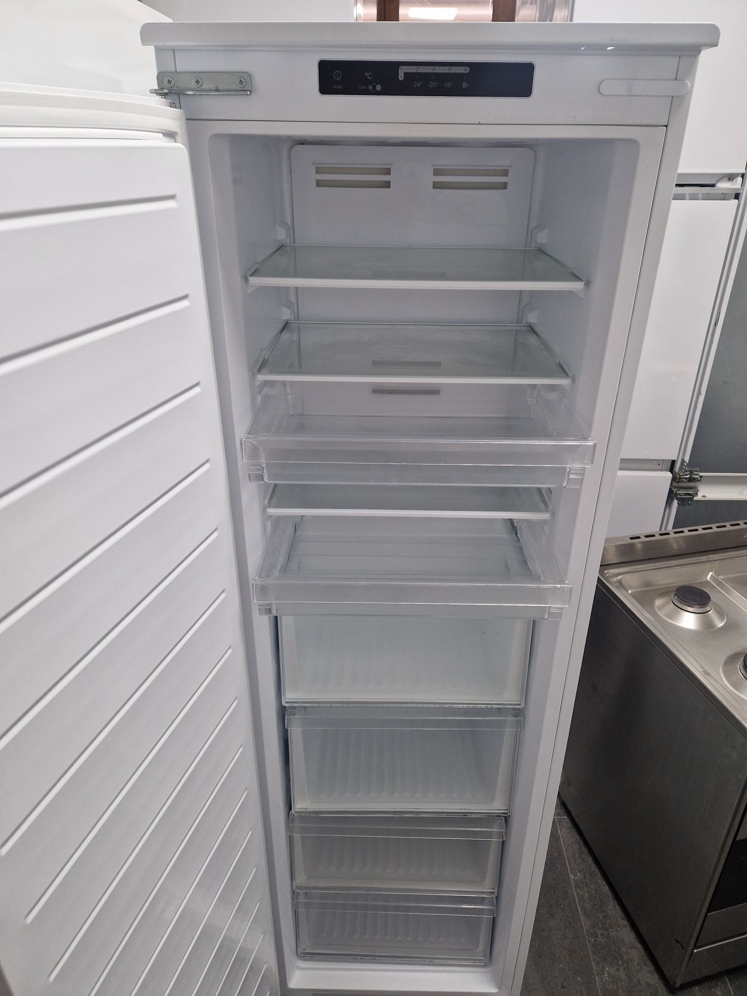 Фризер за вграждане Ikea 177 см No frost
