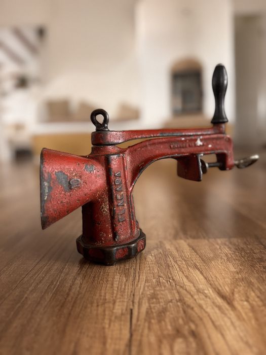 Masina tocat carne Flacara marimea 10