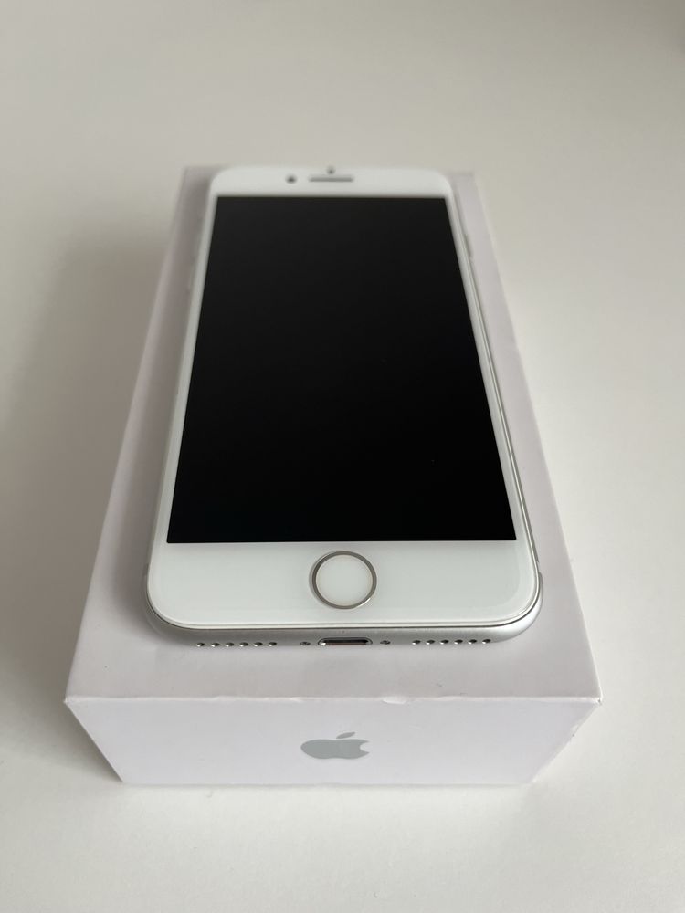 iPhone 8 64gb Silver